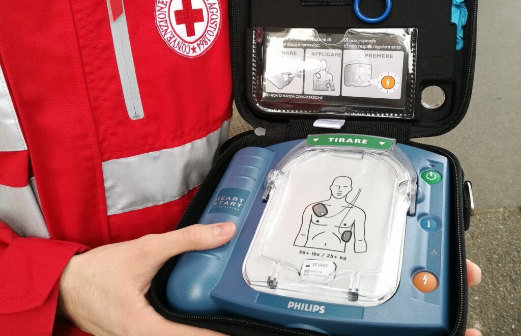 Defibrillatore Croce Rossa Vigevano